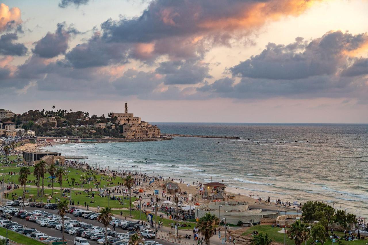 Seven Beach Tlv - By 7Even Hotels Тель-Авив Экстерьер фото